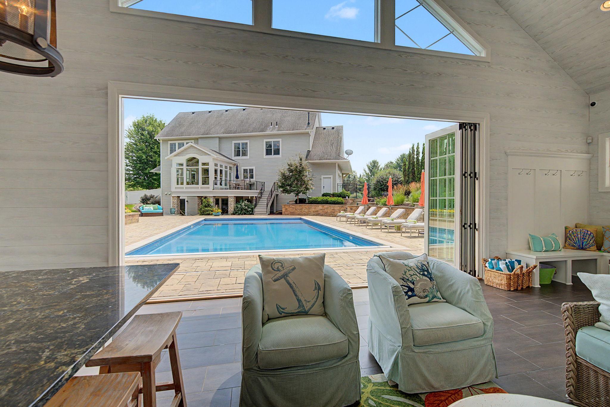 Pool House Area | 15471 Dogwood St NW