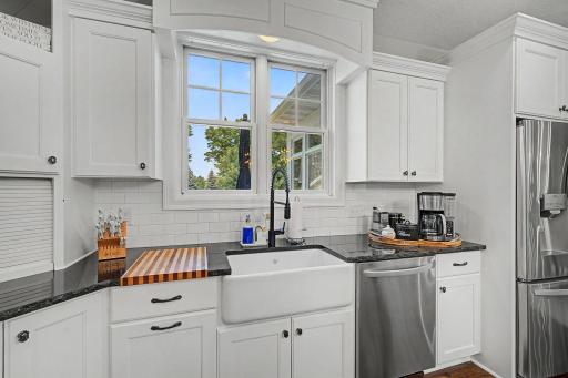 Main Level Kitchen | 15471 Dogwood St NW