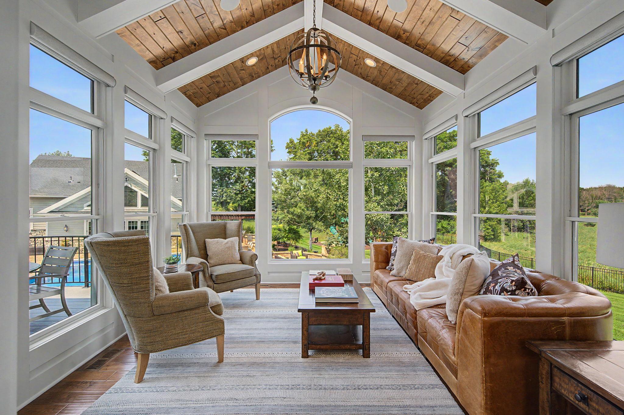 Main Level SunRoom | 15471 Dogwood St NW