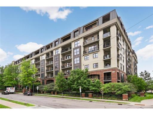 Minneapolis, MN 55403