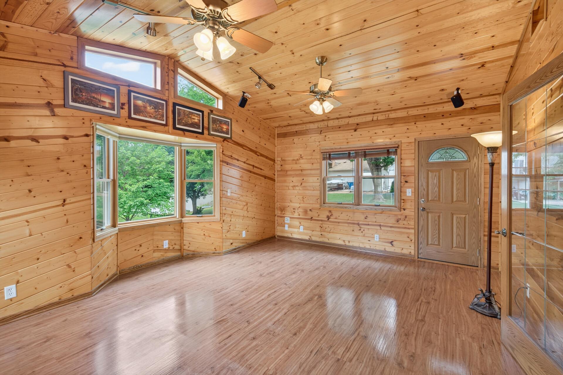 4 Season Porch with steps to backyard