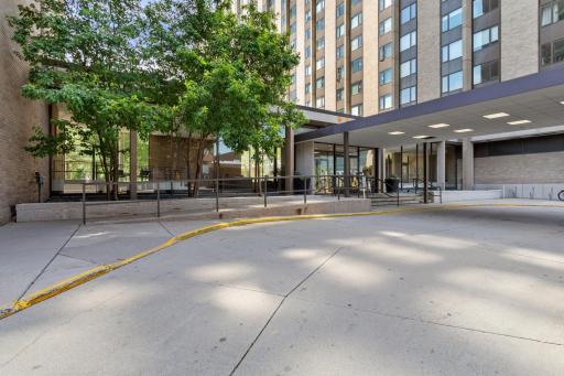 19 S 1st Street, B802, Minneapolis, MN 55401