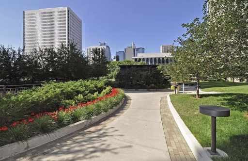 19 S 1st Street, B802, Minneapolis, MN 55401