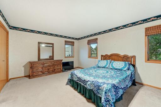 62561 120th Avenue, Claremont, MN 55924