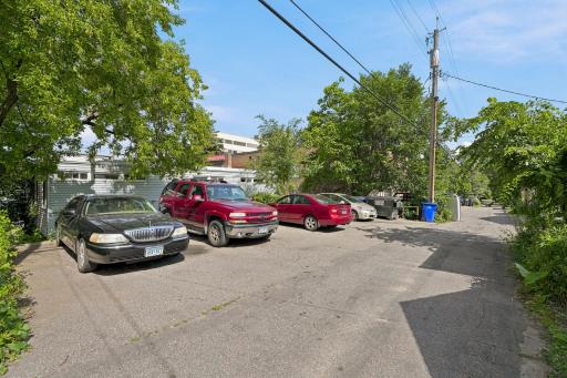 394 Pierce Street N, Saint Paul, MN 55104