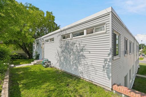 394 Pierce Street N, Saint Paul, MN 55104