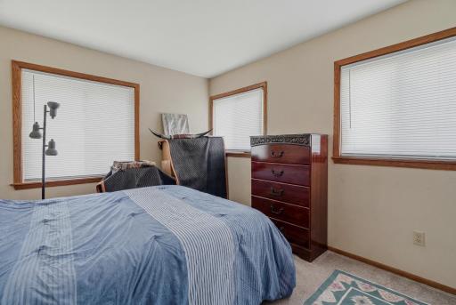 394 Pierce Street N, Saint Paul, MN 55104