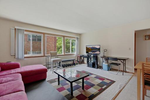 394 Pierce Street N, Saint Paul, MN 55104
