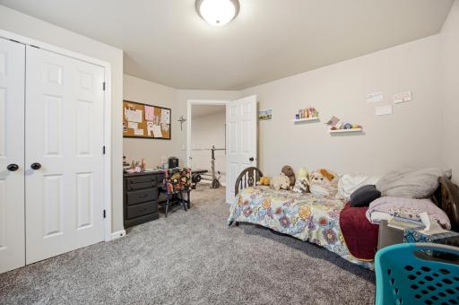 6029 Kodiak Lane, Horace, ND 58047