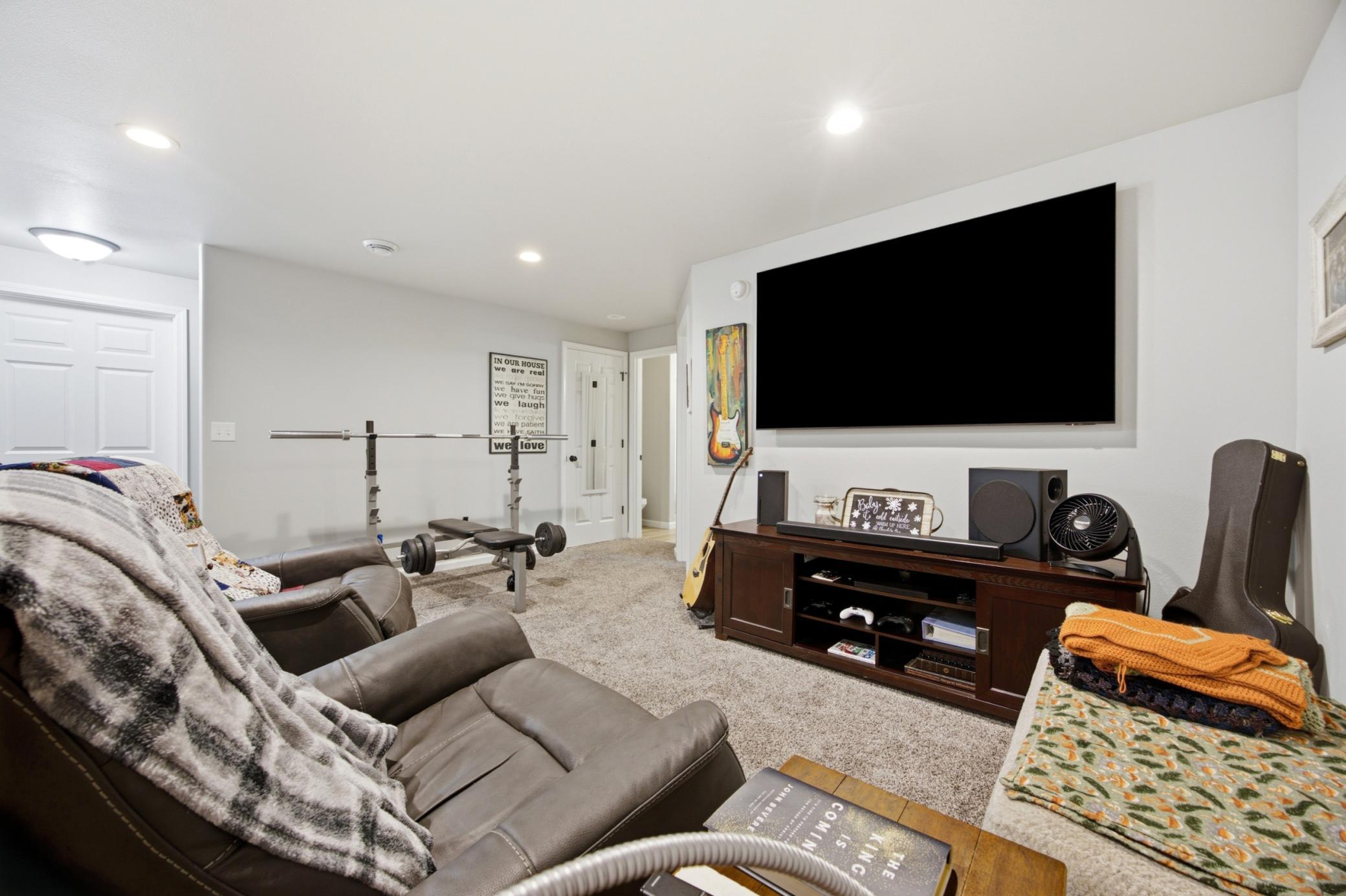 Lower Family Room 2
