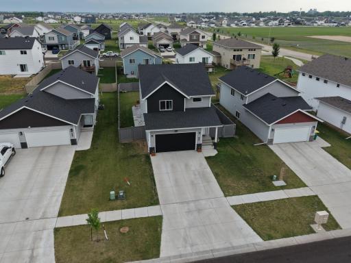 6029 Kodiak Lane, Horace, ND 58047