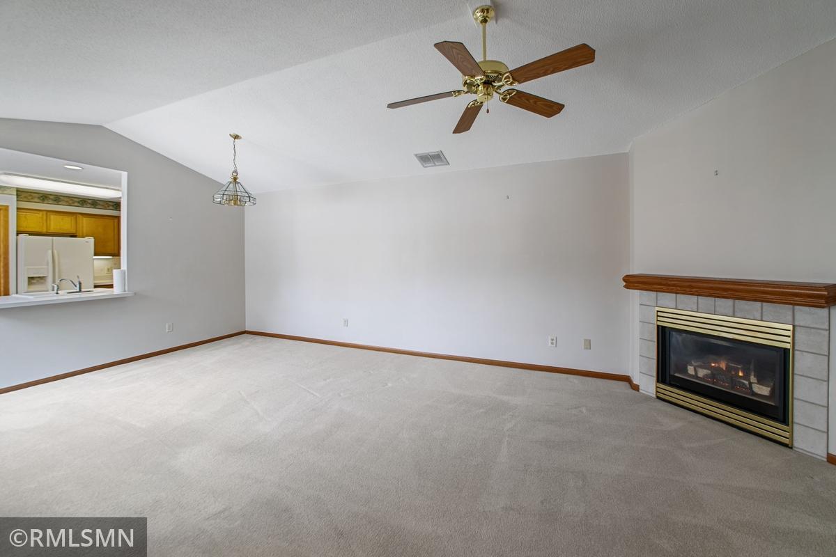 03_Living Room B.jpg