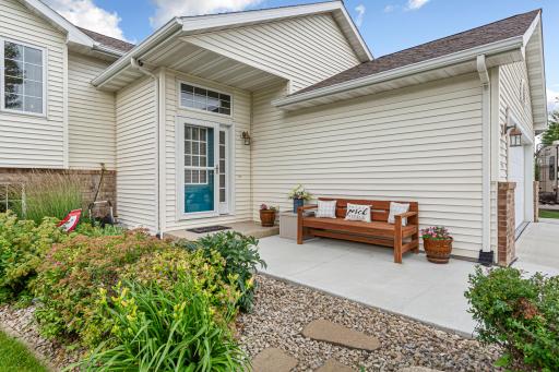 1006 24th Avenue NW, Austin, MN 55912