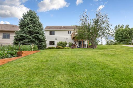 1006 24th Avenue NW, Austin, MN 55912