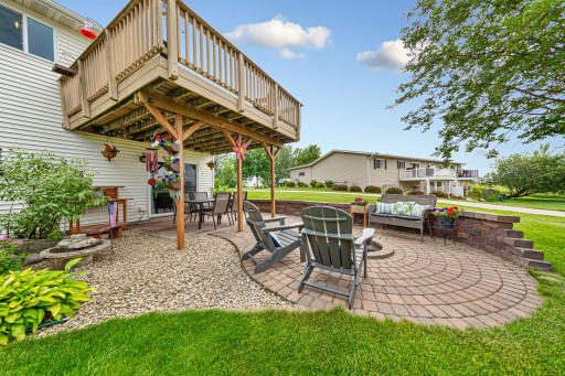 1006 24th Avenue NW, Austin, MN 55912