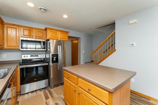 619 Pointe Court SW, Rochester, MN 55902
