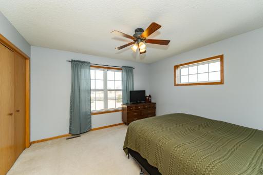 619 Pointe Court SW, Rochester, MN 55902