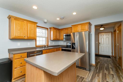 619 Pointe Court SW, Rochester, MN 55902