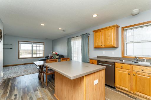 619 Pointe Court SW, Rochester, MN 55902