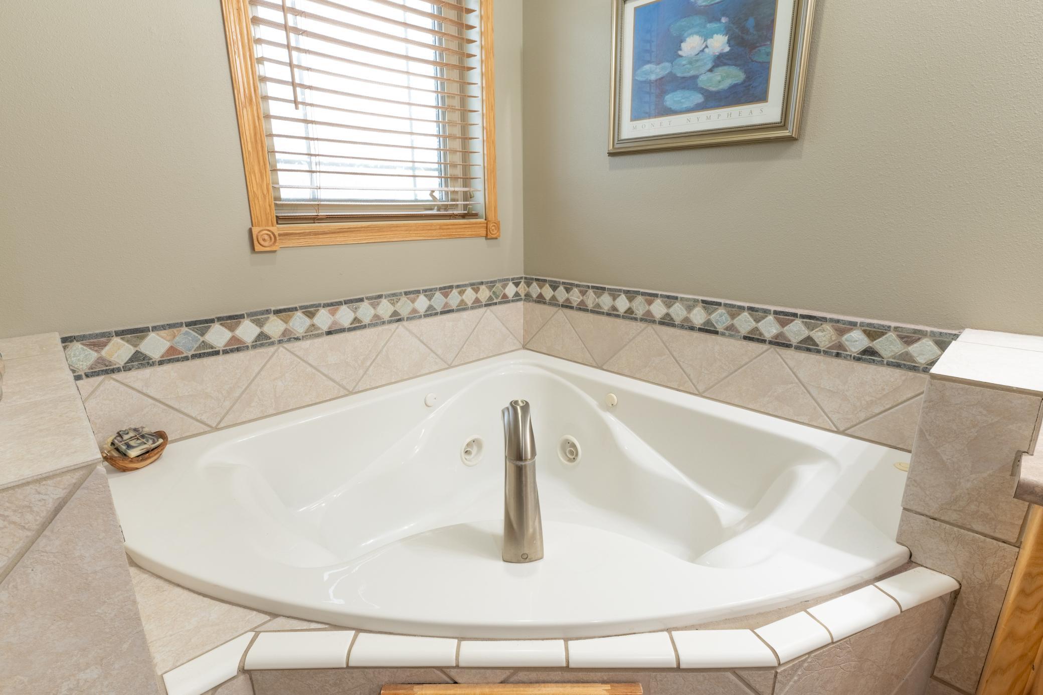 Jetted Tub