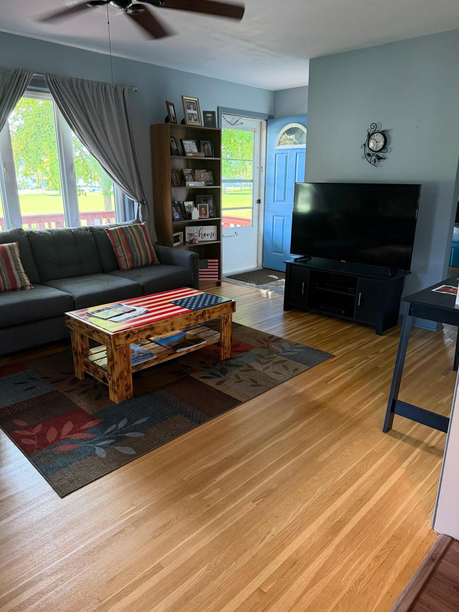 Living Room.jpeg