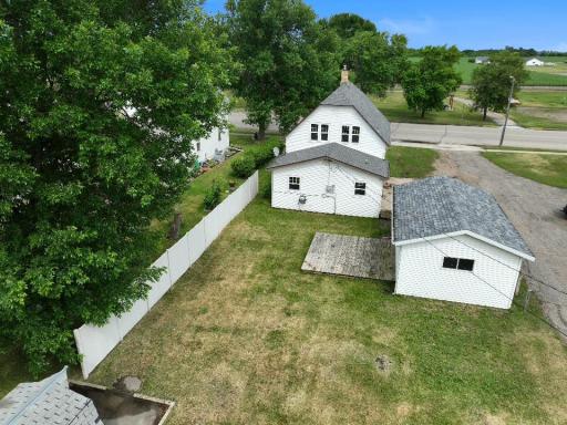 213 1st Street N, Ulen, MN 56585