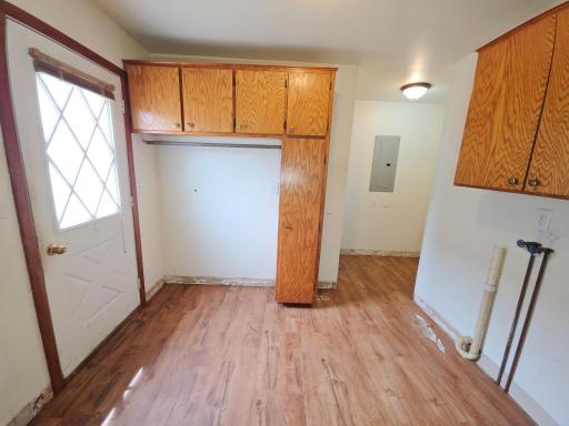 213 1st Street N, Ulen, MN 56585