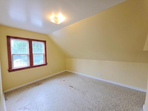 213 1st Street N, Ulen, MN 56585