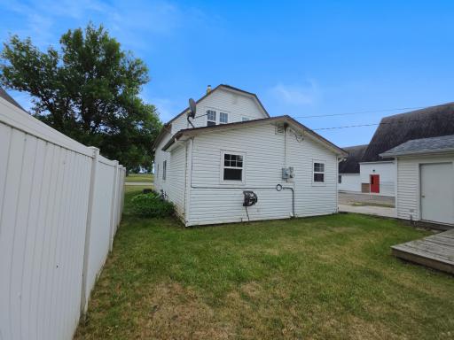 213 1st Street N, Ulen, MN 56585