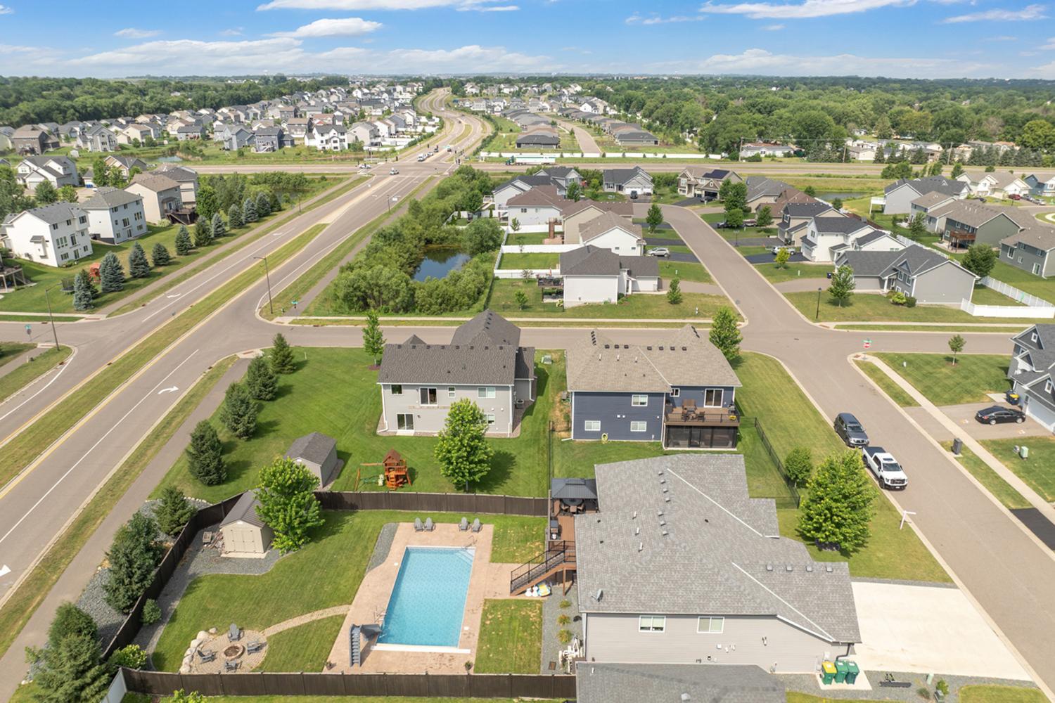 17838 Essex Lane-15.jpg