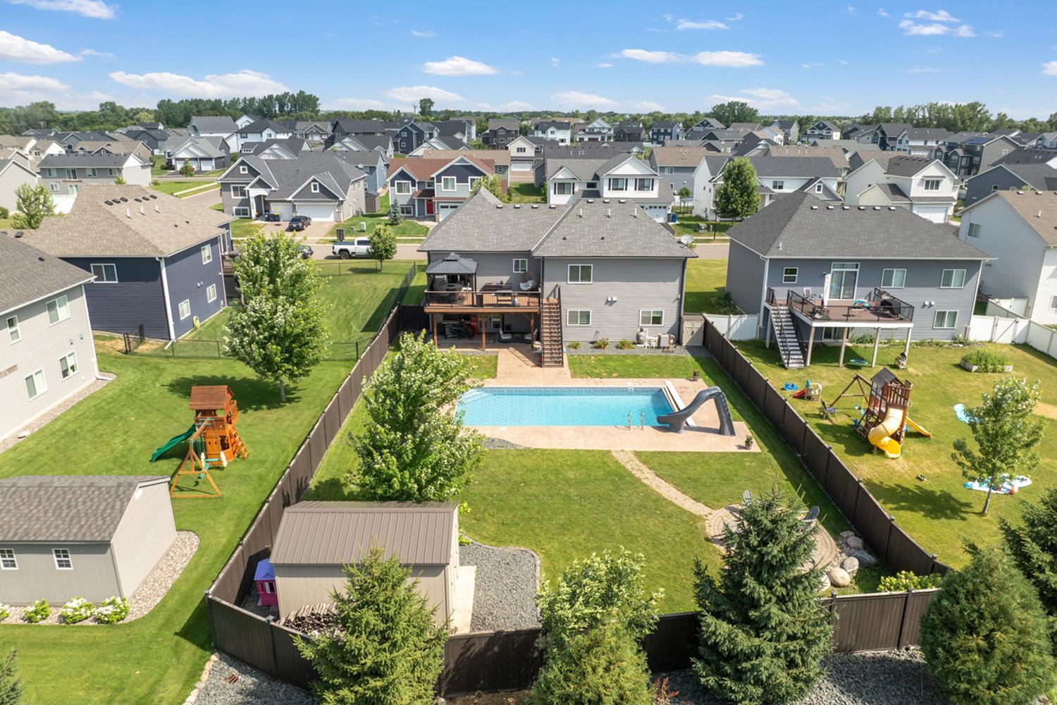 17838 Essex Lane-29.jpg