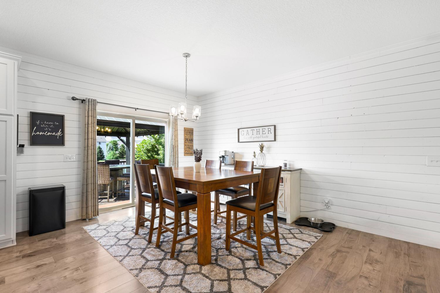 17838 Essex Lane-37.jpg