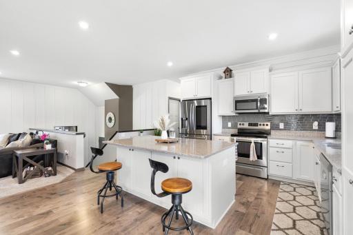 17838 Essex Lane, Lakeville, MN 55044