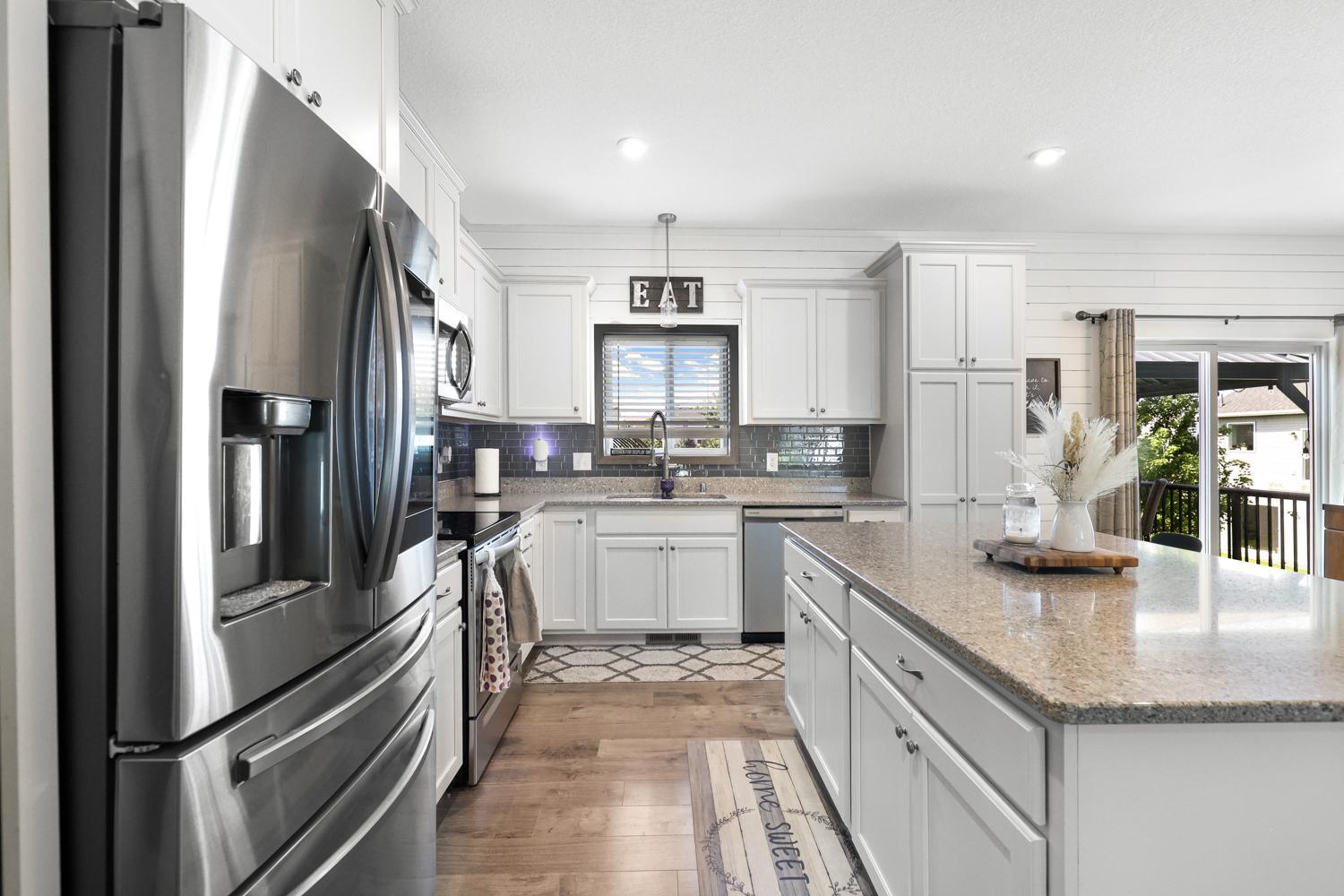 17838 Essex Lane-42.jpg