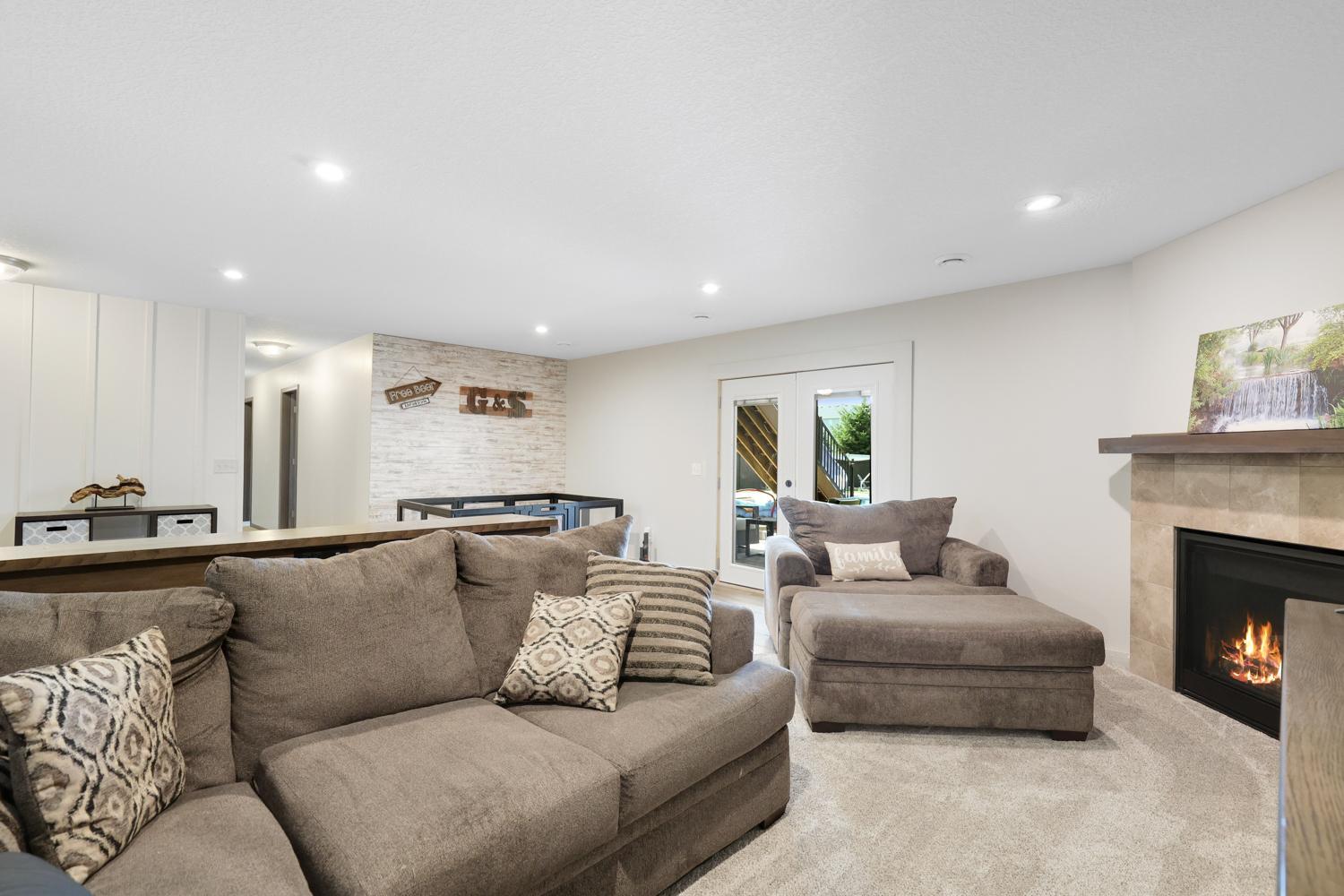 17838 Essex Lane-65.jpg