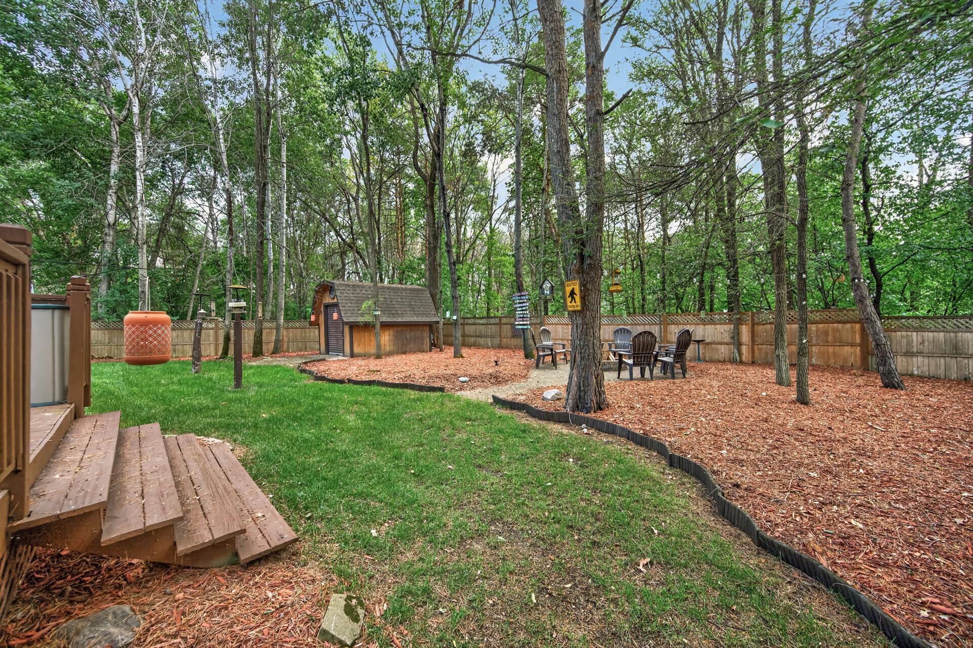 112_12572_224th50_mls.jpg