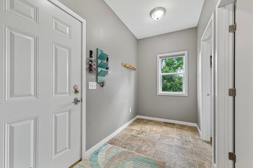 135 Stoneridge Lane NE, Owatonna, MN 55060