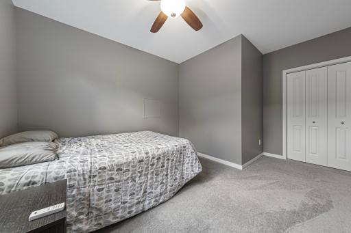 135 Stoneridge Lane NE, Owatonna, MN 55060
