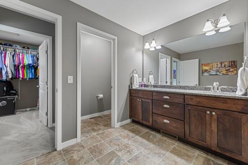 135 Stoneridge Lane NE, Owatonna, MN 55060