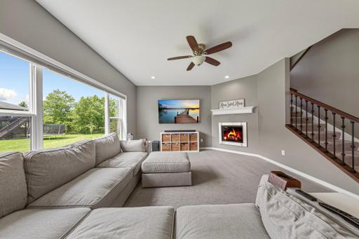 135 Stoneridge Lane NE, Owatonna, MN 55060