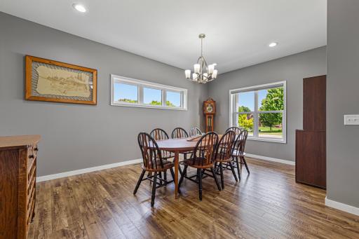 135 Stoneridge Lane NE, Owatonna, MN 55060
