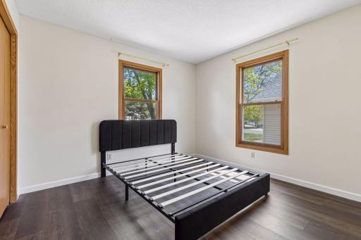 10270 Arrowwood Drive, Eden Prairie, MN 55347