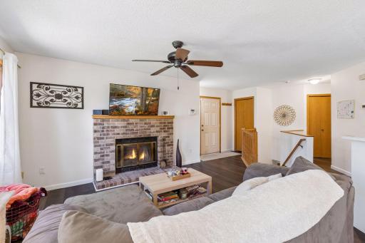 10270 Arrowwood Drive, Eden Prairie, MN 55347