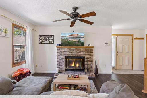 10270 Arrowwood Drive, Eden Prairie, MN 55347