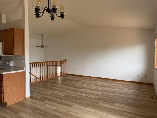 1010 Oak Place, West Fargo, ND 58078