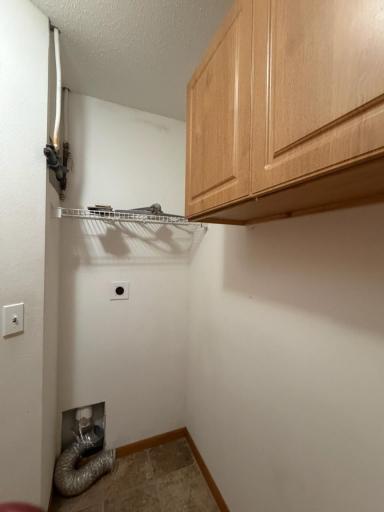 1010 Oak Place, West Fargo, ND 58078