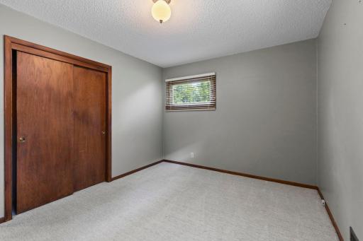 6836 Ewing Avenue N, Minneapolis, MN 55429