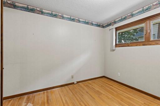 6836 Ewing Avenue N, Minneapolis, MN 55429