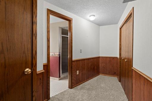 6836 Ewing Avenue N, Minneapolis, MN 55429