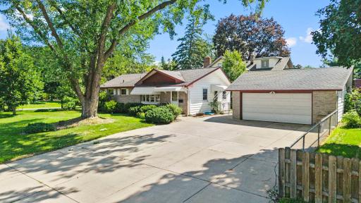 6836 Ewing Avenue N, Minneapolis, MN 55429